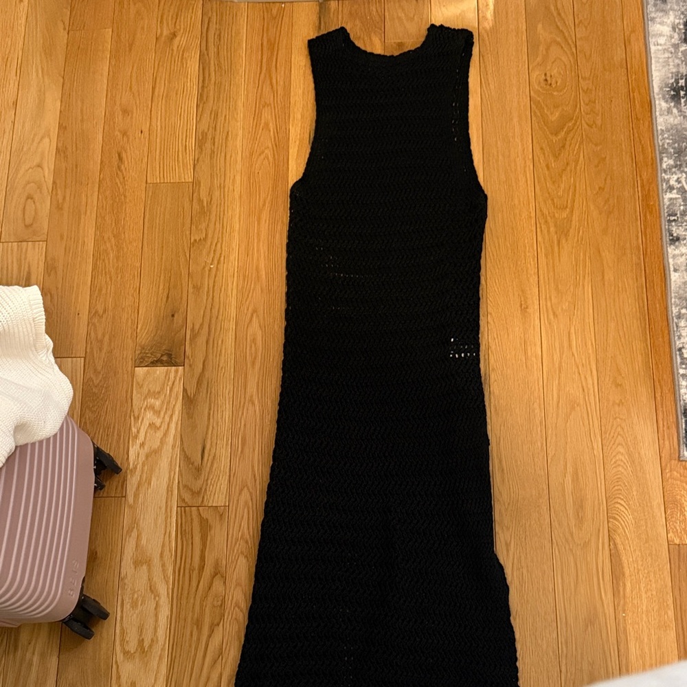 Elegant Black Sleeveless beach cover up with side slits